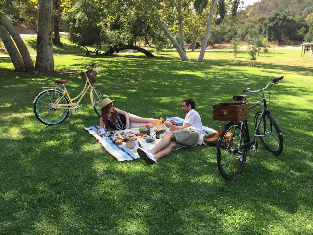 Old-Fashioned-Summer-Funmt-vernon-il-picnic-biking