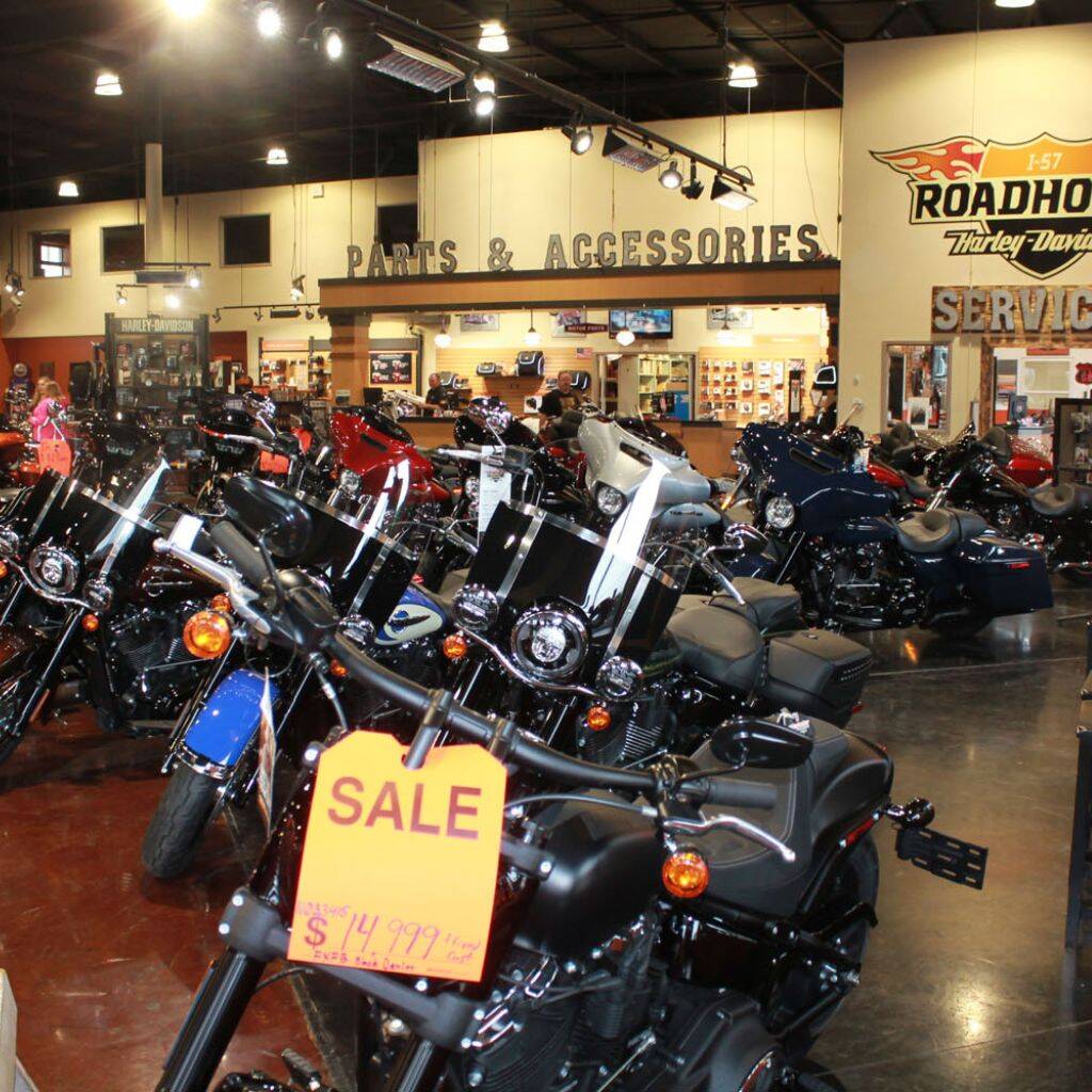 Roadhouse-Harley-Davidson-Mt-Vernon-Il-interior